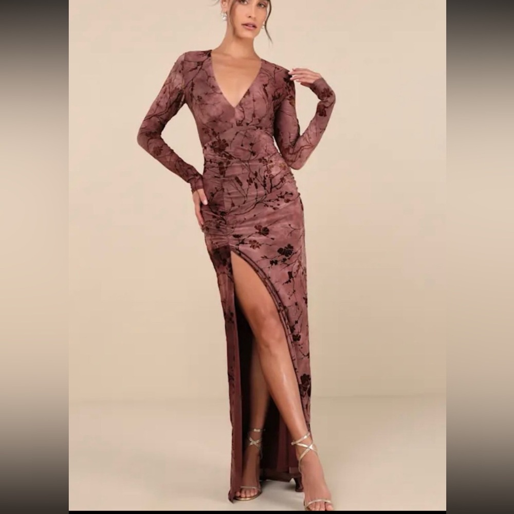 Lulu's Mauve Floral Long Sleeve Dress